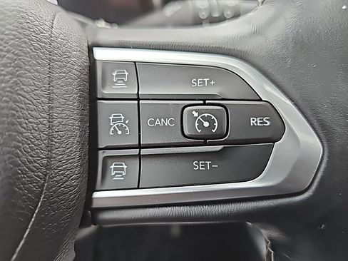 Certified 2022 Jeep Compass High Altitude image 31