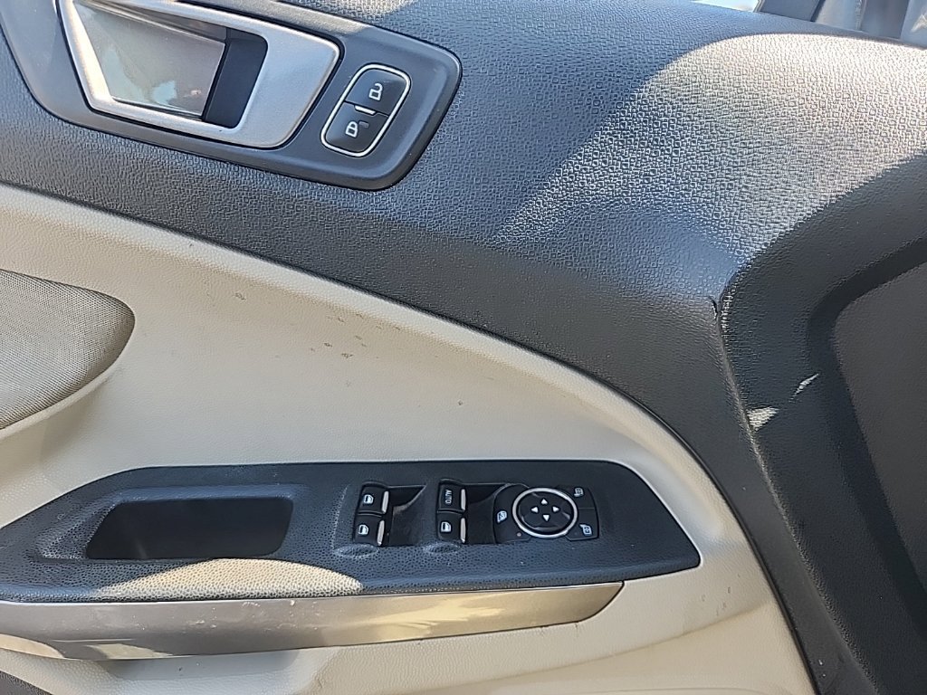 Used 2020 Ford EcoSport SE w/ SE Convenience Package FWD image 25
