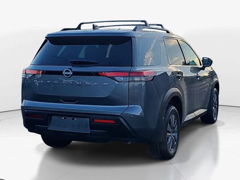 New 2026 Nissan Pathfinder SV image 5