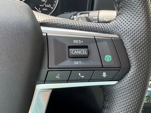 New 2025 Mitsubishi Outlander SE image 27