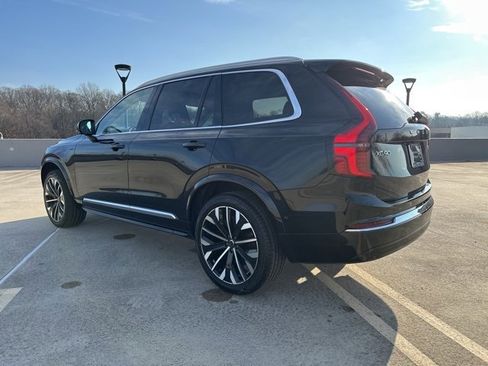 Certified 2025 Volvo XC90 B5 Plus image 6