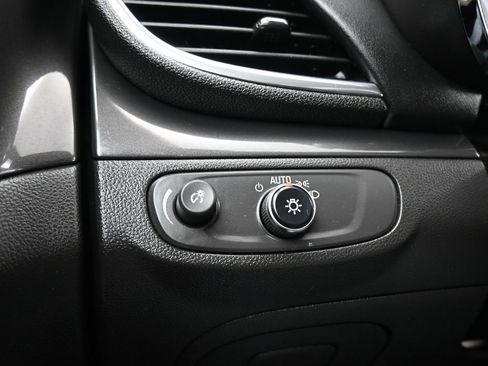 Used 2018 Buick Encore Preferred image 25