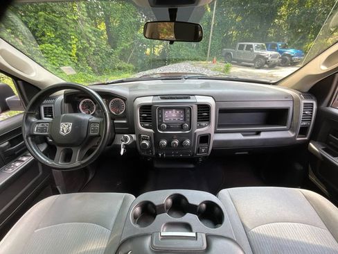 Used 2021 RAM 1500 Tradesman w/ Tradesman SXT Package AWD/4WD image 19