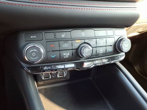 Used 2026 Dodge Durango GT AWD/4WD image 25