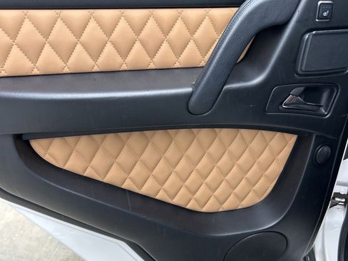 Used 2014 Mercedes-Benz G 63 AMG 4MATIC w/ PA6 Package image 12