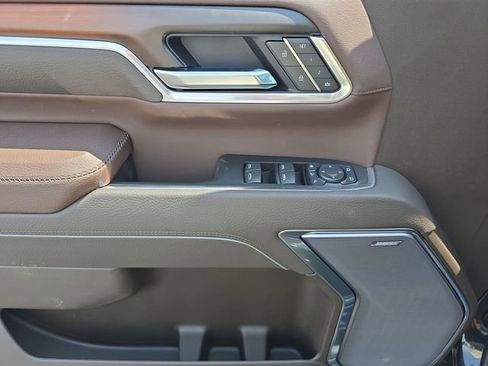 New 2025 GMC Sierra 2500 Denali w/ Denali Reserve Package image 23