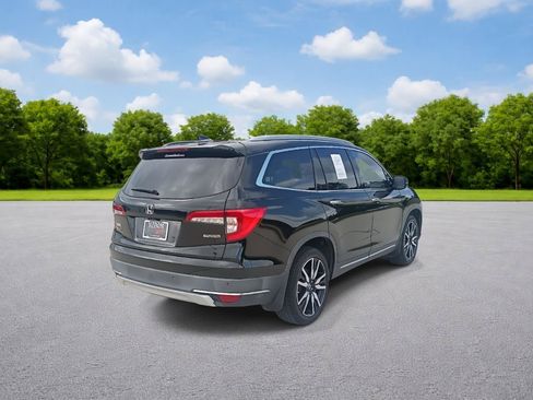 Used 2019 Honda Pilot Touring image 7