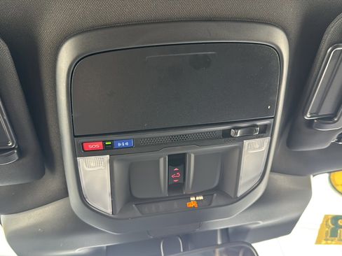 Used 2025 Subaru Forester Sport w/ Protection Package (1PH) image 39