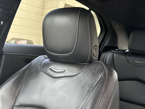Used 2025 Cadillac XT4 Premium Luxury FWD image 25