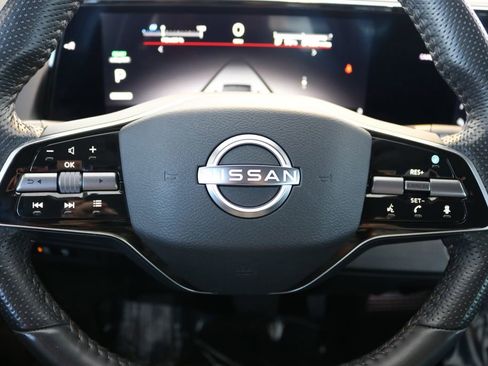 Used 2023 Nissan Ariya AWD image 44