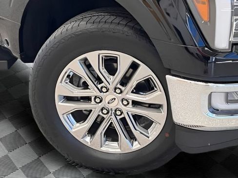 Used 2024 Ford F150 Lariat w/ Tow/Haul Package AWD/4WD image 37
