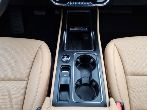 Certified 2023 Lincoln Corsair Reserve w/ Equipment Group 201A image 23