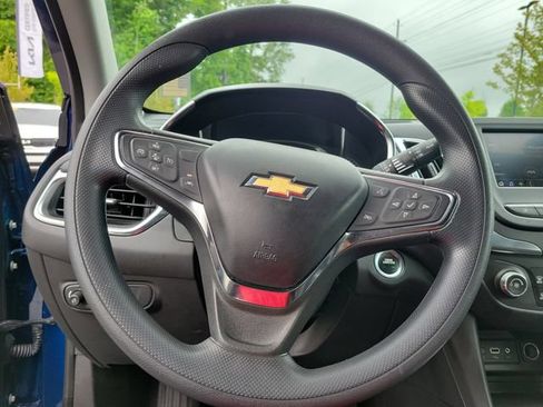 Used 2021 Chevrolet Equinox LT FWD image 22