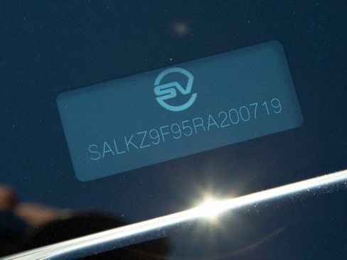 Used 2024 Land Rover Range Rover SV image 35