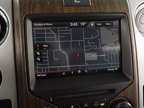 Used 2014 Ford F150 Lariat w/ Equipment Group 502A Luxury image 19