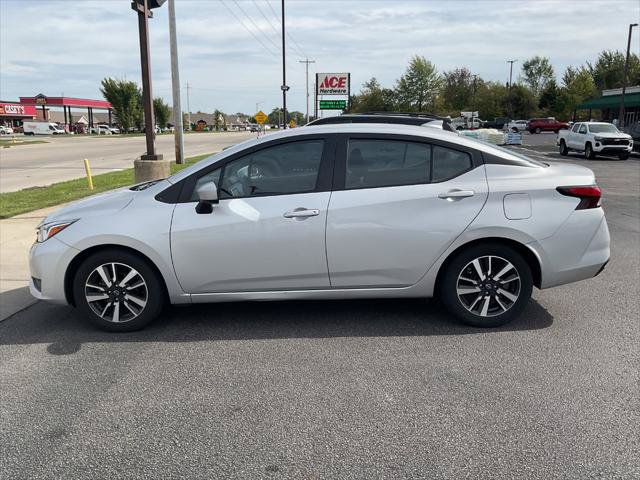 Used 2024 Nissan Versa SV FWD image 7
