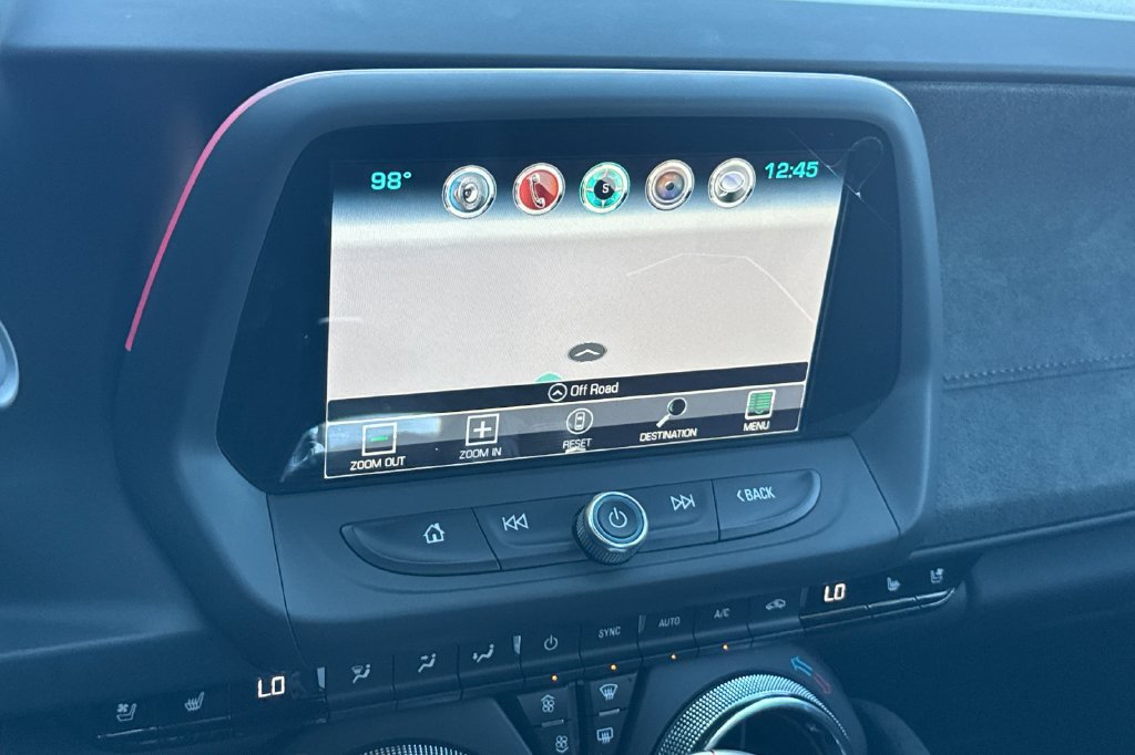 Used 2018 Chevrolet Camaro ZL1 RWD image 21