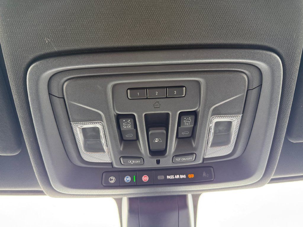 Used 2020 Chevrolet Silverado 3500 High Country w/ Technology Package AWD/4WD image 53