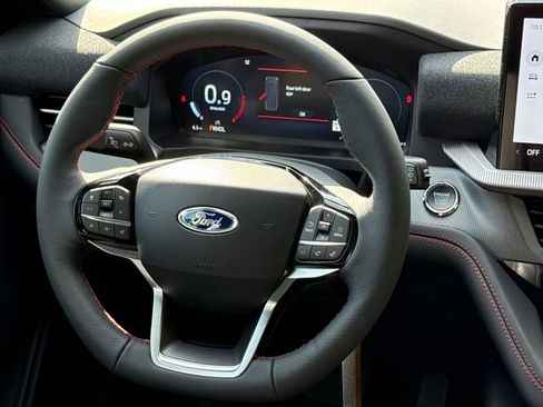 New 2026 Ford Explorer ST-Line RWD image 13