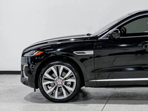 Used 2021 Jaguar F-PACE R-Dynamic S AWD/4WD image 14