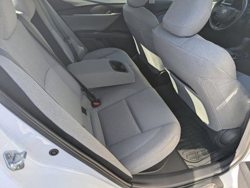 Used 2025 Toyota Camry LE image 14