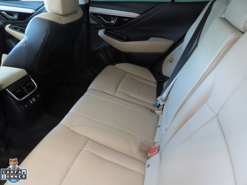 Used 2025 Subaru Outback Limited AWD/4WD image 23