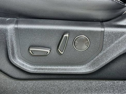 Used 2019 Ford F150 Raptor w/ Equipment Group 802A Luxury AWD/4WD image 20