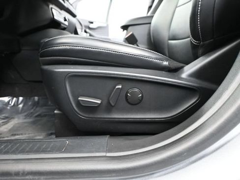 Used 2024 Ford Escape Platinum AWD/4WD image 20