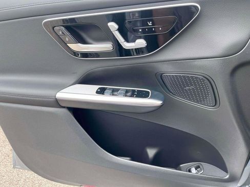 New 2026 Mercedes-Benz GLC 300 4MATIC image 30
