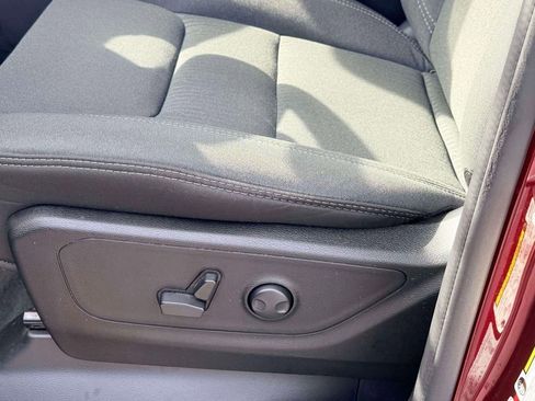 Used 2023 RAM 1500 Big Horn AWD/4WD image 12