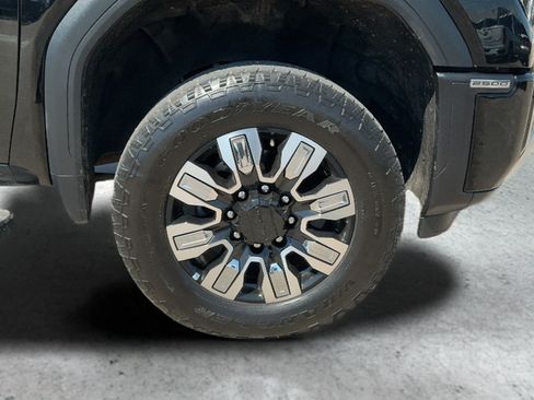 Used 2024 GMC Sierra 2500 Denali w/ Denali Reserve Package AWD/4WD image 24