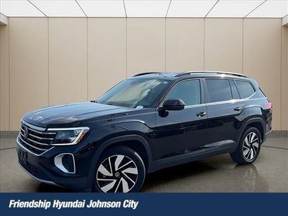 Used 2025 Volkswagen Atlas SE