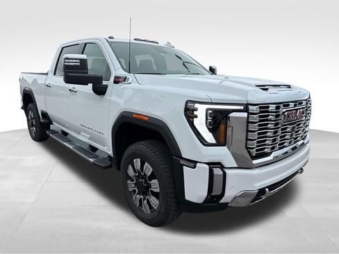 New 2026 GMC Sierra 2500 Denali w/ Denali Reserve Package AWD/4WD image 1