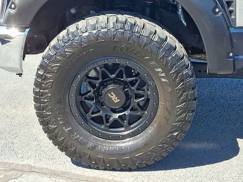 Used 2025 Ford F350 XLT w/ FX4 Off-Road Package image 8