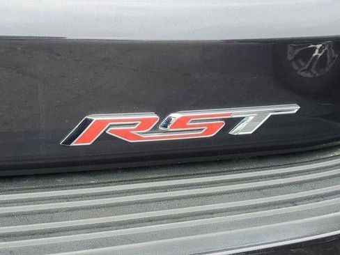 Used 2024 Chevrolet Suburban RST RWD image 5