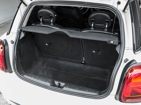 Used 2019 MINI Cooper S w/ Premium Package image 46