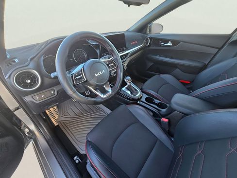 Used 2022 Kia Forte GT image 37