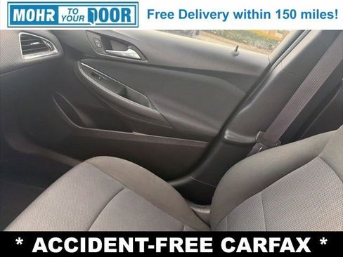 Used 2017 Chevrolet Cruze LT w/ Convenience Package image 25