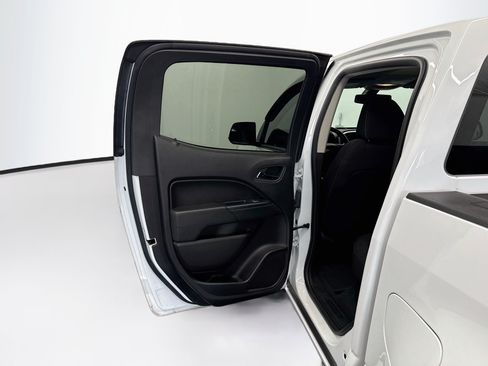 Used 2021 Chevrolet Colorado LT RWD image 24