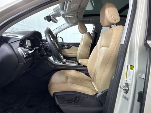 Used 2021 Audi Q7 2.0T Premium Plus w/ Executive Package image 13