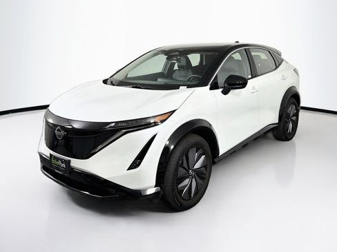 Used 2024 Nissan Ariya FWD image 3