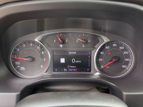 Used 2023 GMC Acadia SLT image 17