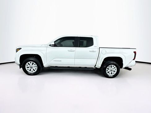 Used 2024 Toyota Tacoma SR5 RWD image 6
