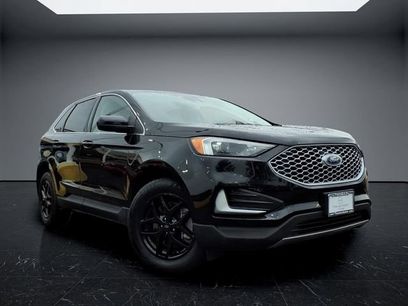 Used 2024 Ford Edge SEL