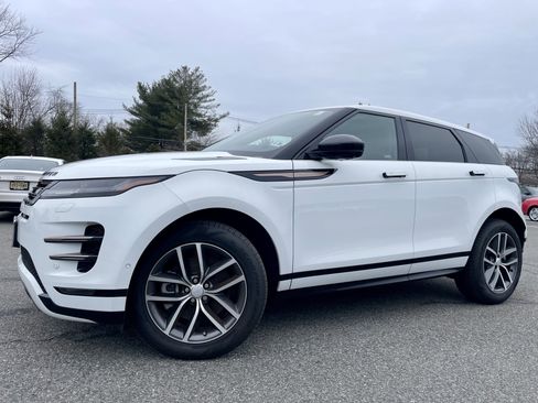 Certified 2024 Land Rover Range Rover Evoque Dynamic SE image 35