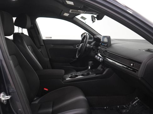 Used 2024 Honda Civic Sport image 11