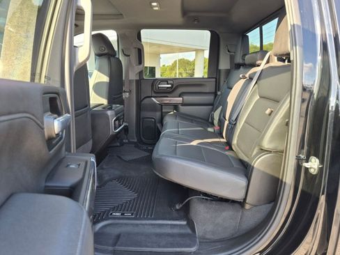 Used 2021 Chevrolet Silverado 2500 LTZ w/ LTZ Plus Package AWD/4WD image 19