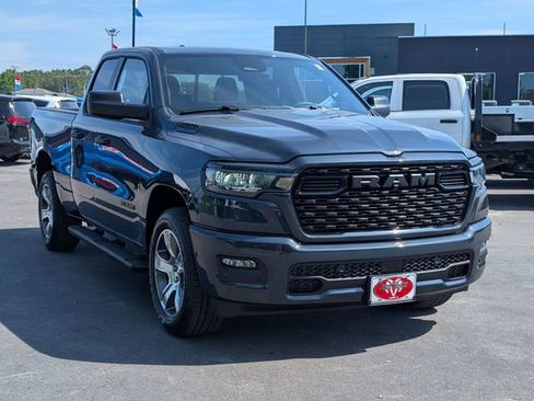 New 2026 RAM 1500 Express RWD image 2