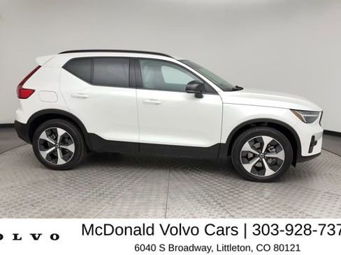 New 2026 Volvo XC40 B5 Plus w/ Protection Package Premier image 9