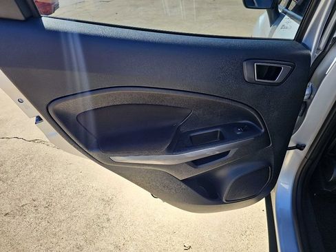 Used 2021 Ford EcoSport SE w/ SE Convenience Package image 14